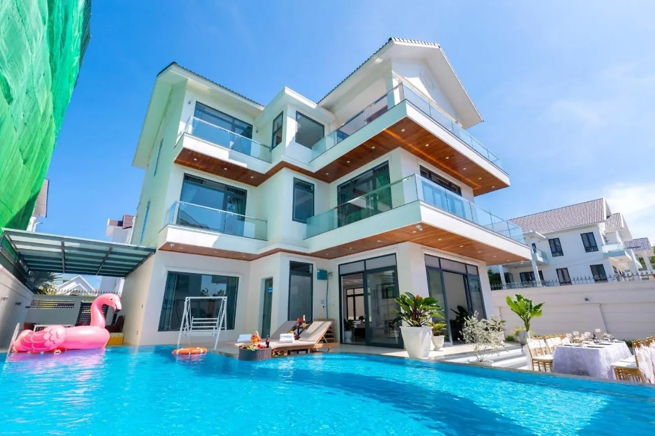 Villa Blue Day Resort Long Cung Vung Tau 0*,